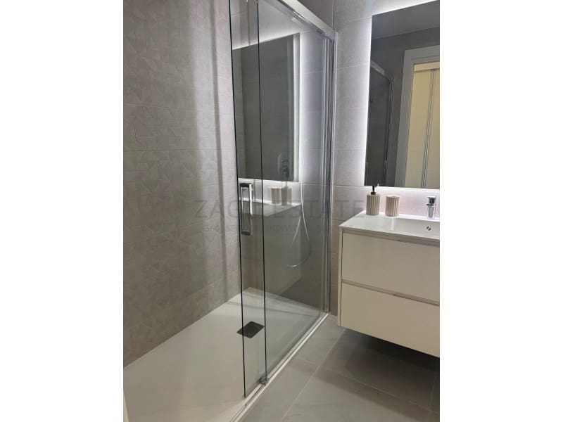 3 bedroom Flat for sale in Benidorm with garage - € 627,000 (Ref: 9780383)