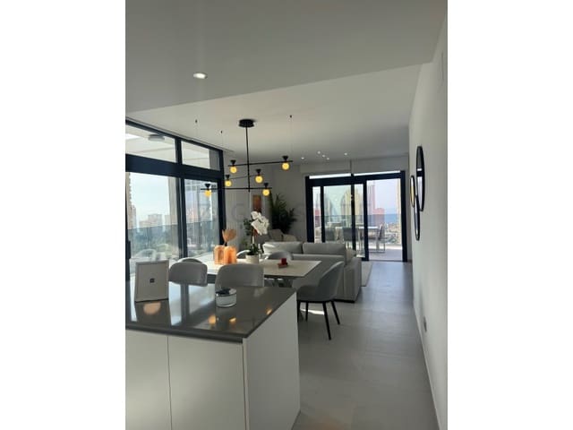 3 bedroom Flat for sale in Via Parque, Benidorm with garage - € 627,000 (Ref: 9780383)