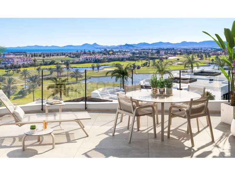 2 Zimmer Apartment zu verkaufen in Los Alcazares mit Pool - 279.000 € (Ref: 9780398)