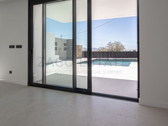 3 quarto Moradia para venda em Escandinavia - Cautivador, Alfaz del Pi / L'Alfàs del Pi com garagem - 870 000 € (Ref: 9783200)