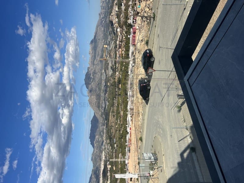 3 soveværelse Semi-Rækkehus til salg i Polop - € 547.690 (Ref: 9783208)