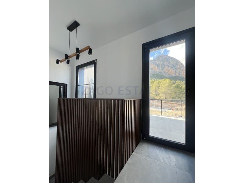 Pareado de 3 habitaciones en Polop en venta - 505.280 € (Ref: 9783209)