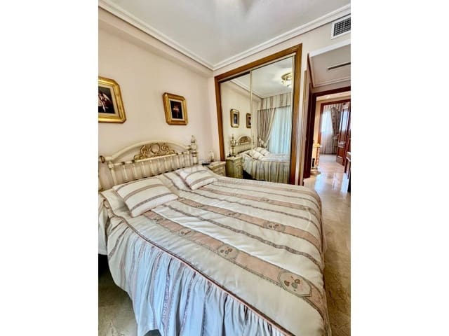 Piso de 2 habitaciones en Rincón Bajo, Benidorm en venta - 330.000 € (Ref: 9783713)