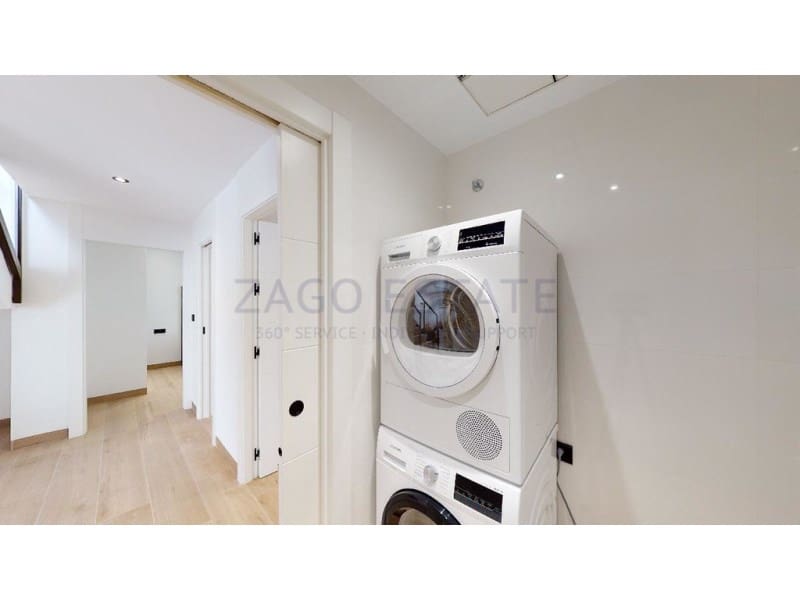 5 soverom Villa til salgs i Finestrat med garasje - € 819 000 (Ref: 9790876)