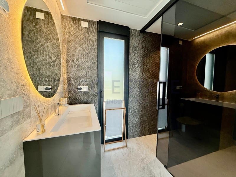 4 quarto Moradia para venda em Finestrat com garagem - 1 350 000 € (Ref: 9790877)