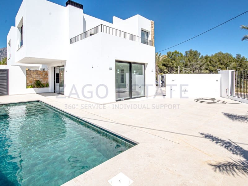 3 bedroom Villa for sale in Alfaz del Pi / L'Alfas del Pi with garage - € 890,000 (Ref: 9790881)