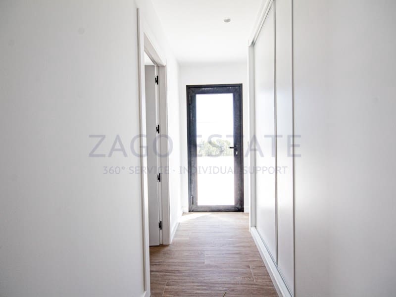 3 bedroom Villa for sale in Alfaz del Pi / L'Alfas del Pi with garage - € 890,000 (Ref: 9790881)