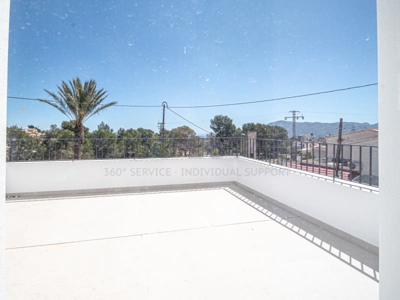 3 bedroom Villa for sale in Alfaz del Pi / L'Alfas del Pi with garage - € 890,000 (Ref: 9790881)