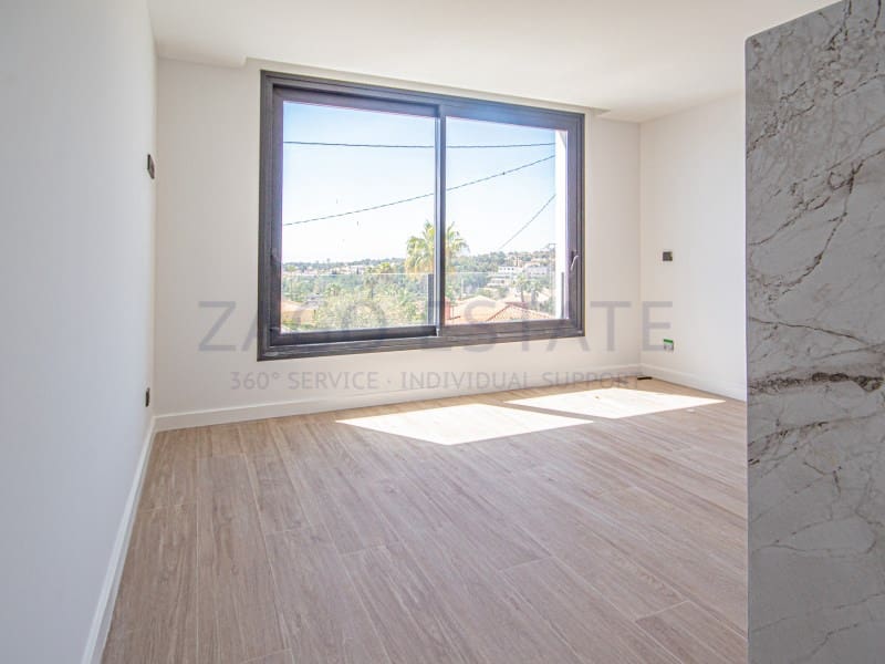 3 bedroom Villa for sale in Alfaz del Pi / L'Alfas del Pi with garage - € 890,000 (Ref: 9790881)