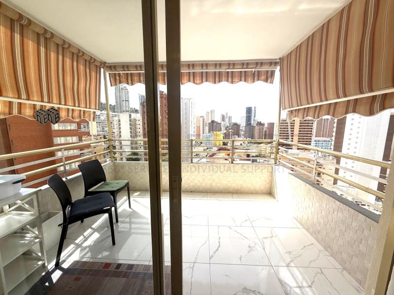 2 bedroom Flat for sale in Benidorm with garage - € 235,000 (Ref: 9794391)