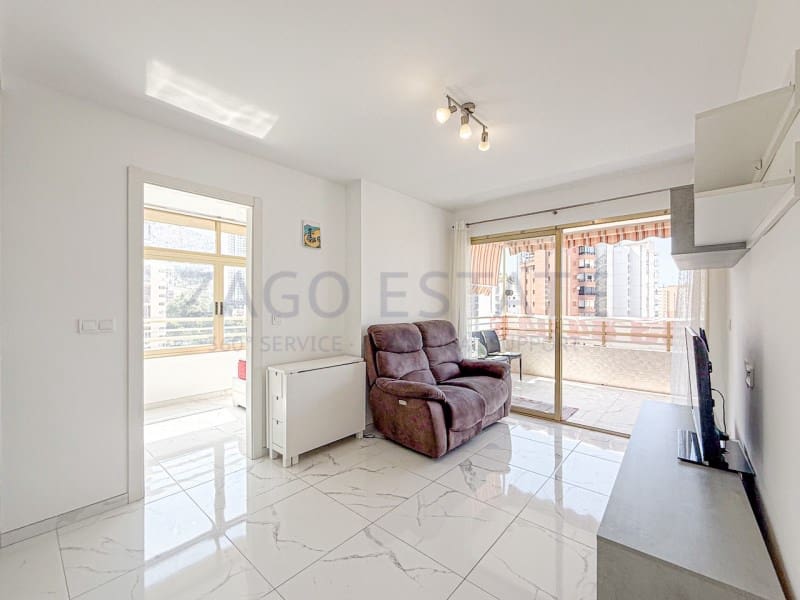 2 soveværelse Lejlighed til salg i Benidorm med garage - € 220.000 (Ref: 9794391)
