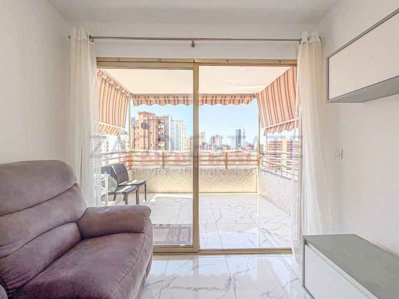 2 soveværelse Lejlighed til salg i Benidorm med garage - € 220.000 (Ref: 9794391)