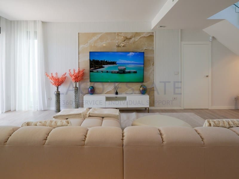 4 chambre Villa/Maison à vendre à Finestrat avec garage - 1 000 000 € (Ref: 9799059)