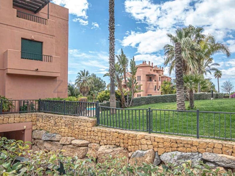 2 bedroom Flat for sale in Finestrat with garage - € 395,000 (Ref: 9814331)