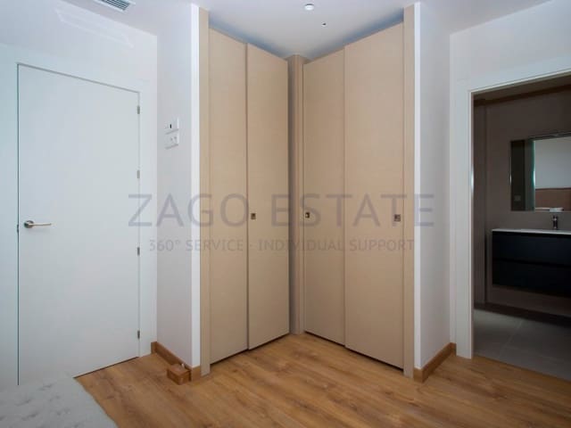 Casa de 3 habitaciones en Monforte del Cid en venta con piscina garaje - 334.000 € (Ref: 9814340)