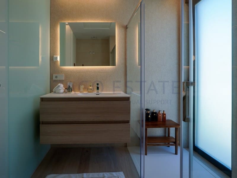 4 bedroom Villa for rent in Finestrat with pool garage - € 3,700 (Ref: 9831095)
