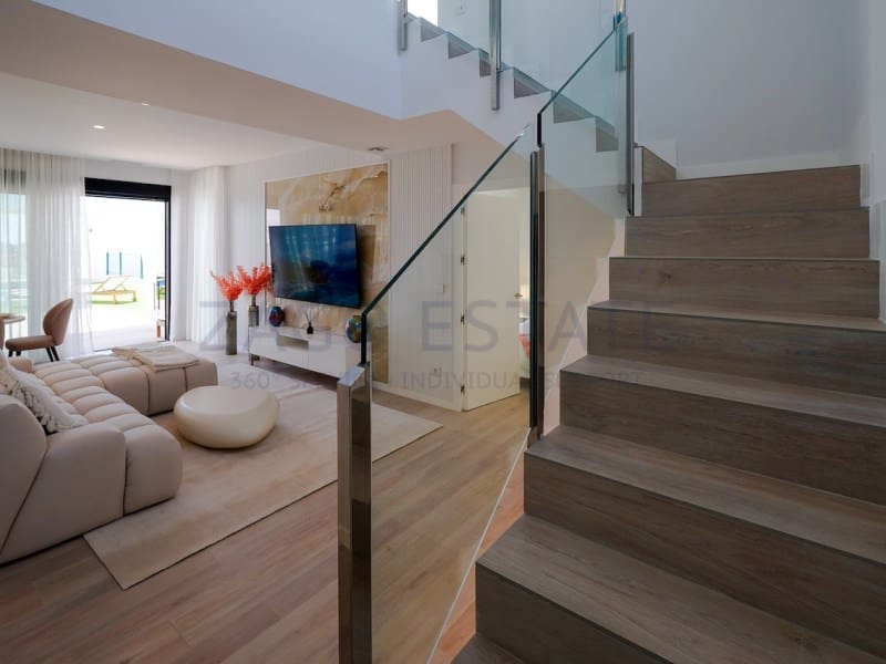 4 bedroom Villa for rent in Finestrat with pool garage - € 3,700 (Ref: 9831095)