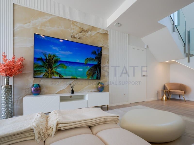 4 bedroom Villa for rent in Finestrat with pool garage - € 3,700 (Ref: 9831095)