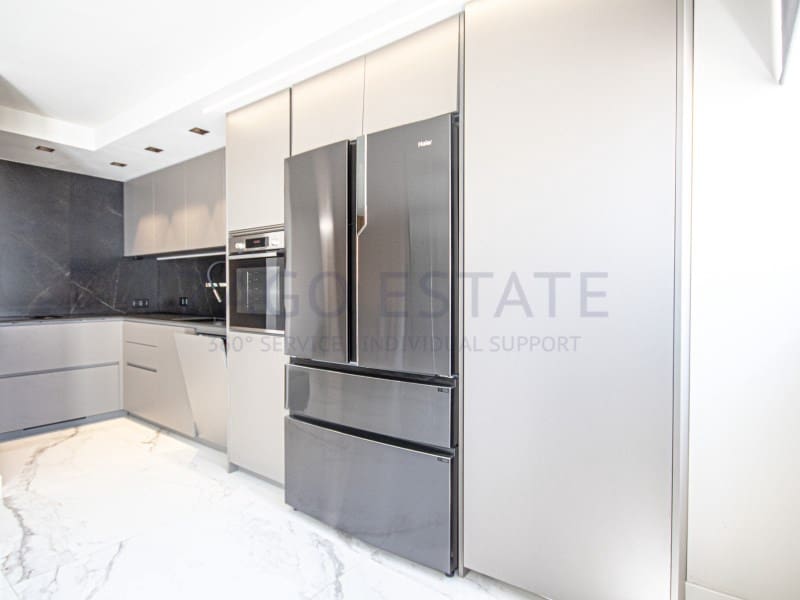 3 Zimmer Apartment zu verkaufen in Benidorm mit Pool Garage - 530.000 € (Ref: 9850991)