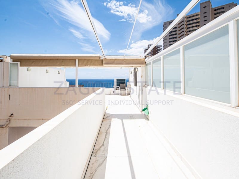 3 Zimmer Apartment zu verkaufen in Benidorm mit Pool Garage - 530.000 € (Ref: 9850991)