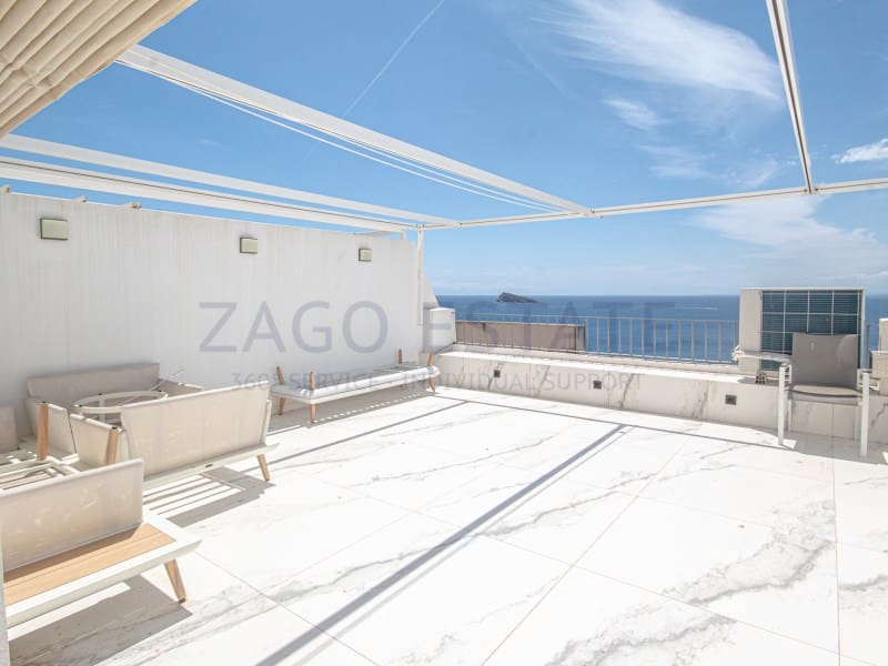 3 Zimmer Apartment zu verkaufen in Benidorm mit Pool Garage - 530.000 € (Ref: 9850991)