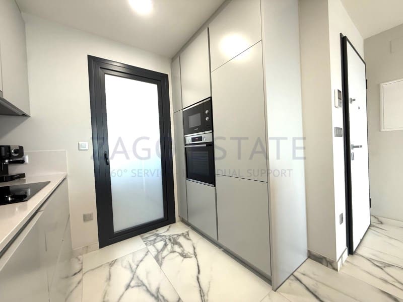 2 bedroom Flat for sale in Benidorm with garage - € 890,000 (Ref: 9855428)