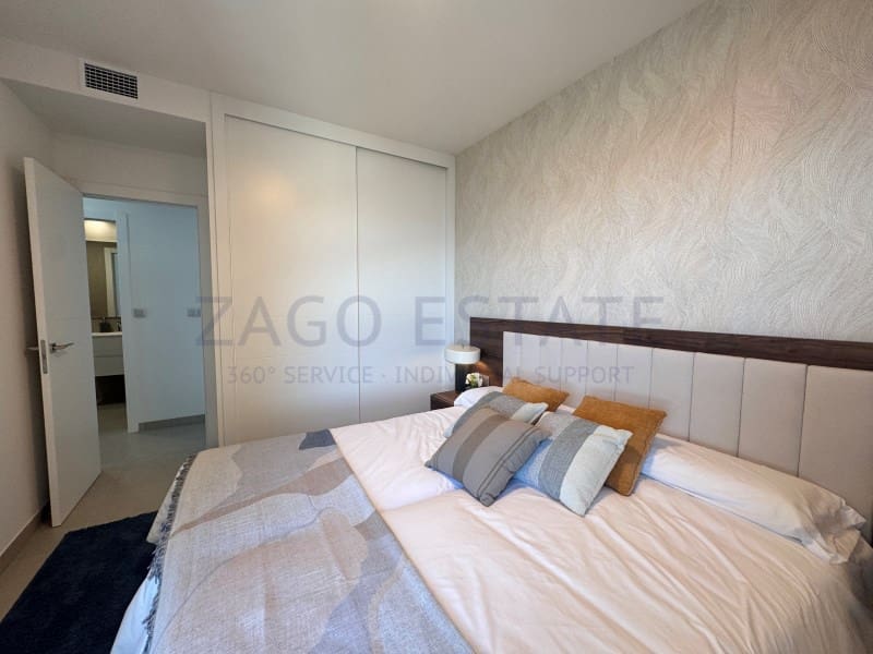 3 bedroom Flat for sale in Benidorm with garage - € 937,000 (Ref: 9855429)