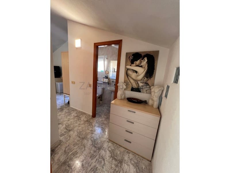 3 makuuhuone Huvila vuokrattavana paikassa La Nucia mukana uima-altaan 
autotalli - 1 800 € (Ref: 9855430)