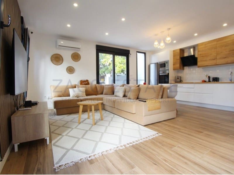 3 sovrum Semi-fristående Villa att hyra i Benidorm med pool garage - 4 000 € (Ref: 9873128)
