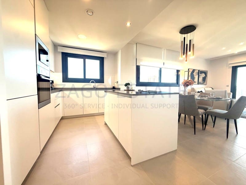 3 sovrum Lägenhet till salu i Benidorm med garage - 641 000 € (Ref: 9873129)