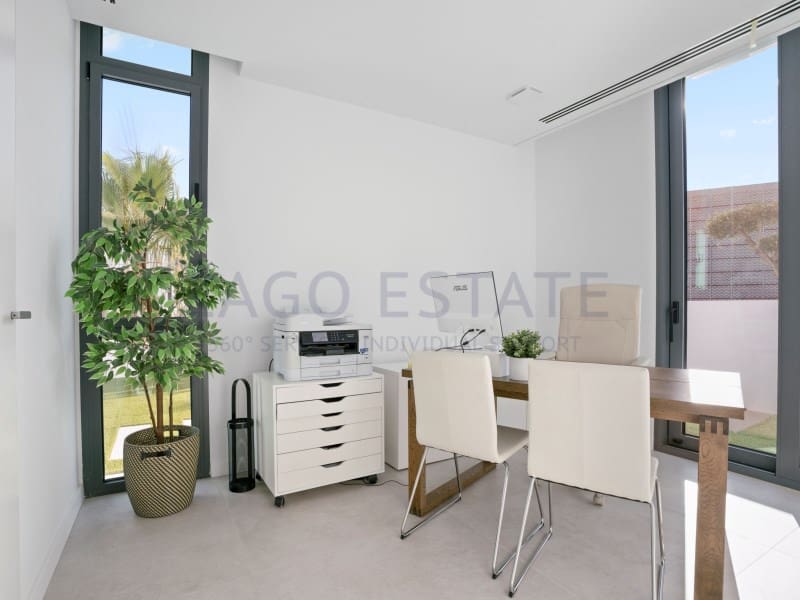3 soverom Villa til salgs i Benidorm - € 1 780 000 (Ref: 9875895)