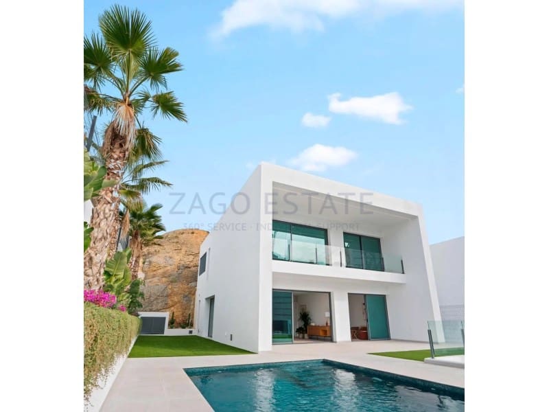 3 soverom Villa til salgs i Benidorm - € 1 237 000 (Ref: 9875896)
