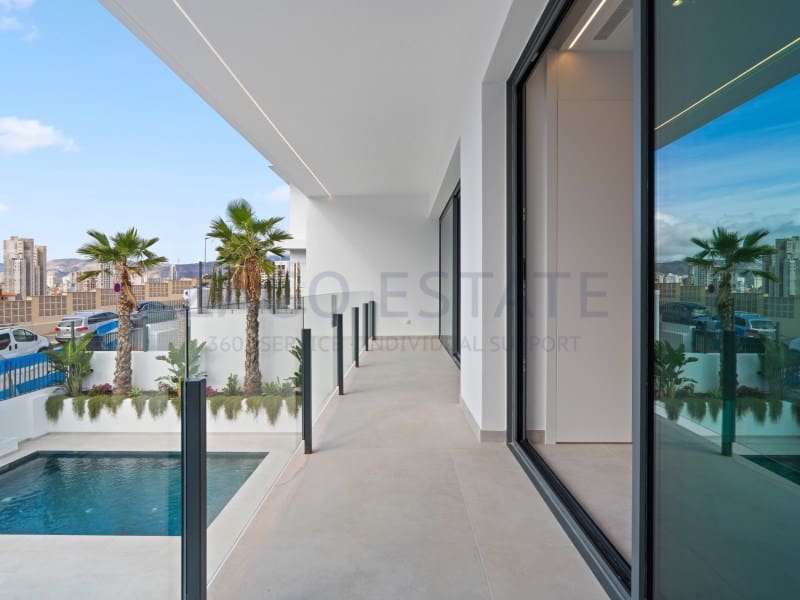 3 soverom Villa til salgs i Benidorm - € 1 080 000 (Ref: 9875900)