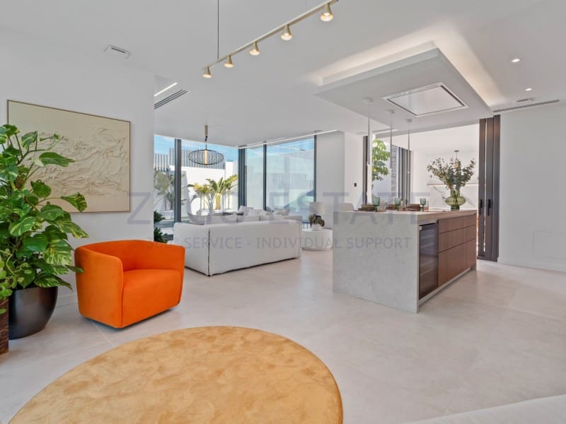 4 soverom Villa til salgs i Benidorm - € 3 000 000 (Ref: 9875903)