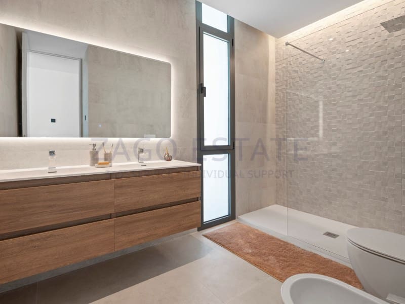 4 soverom Villa til salgs i Benidorm - € 3 000 000 (Ref: 9875903)