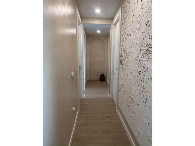 2 soveværelse Lejlighed til salg i Playa Poniente, Benidorm med garage - € 805.000 (Ref: 9878773)