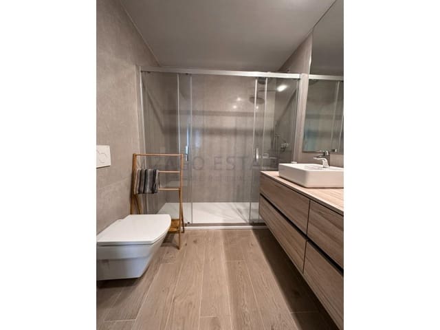 2 soveværelse Lejlighed til salg i Playa Poniente, Benidorm med garage - € 805.000 (Ref: 9878773)