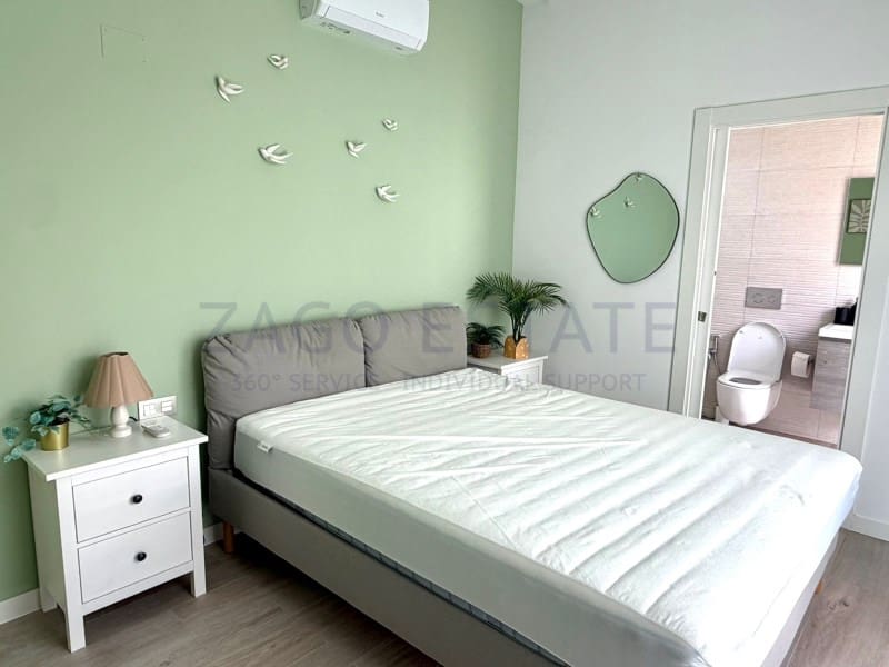 Villa/Maison de 4 chambres à louer à Finestrat avec piscine garage - 4 300 € (Ref: 9894440)