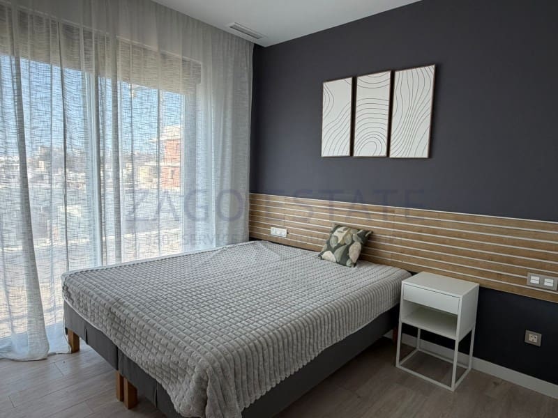 Villa/Maison de 4 chambres à louer à Finestrat avec piscine garage - 4 300 € (Ref: 9894440)