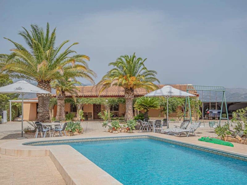 3 camera da letto Villa da affitare come casa vacanza in La Nucia con piscina garage - 2.000 € (Rif: 9910405)