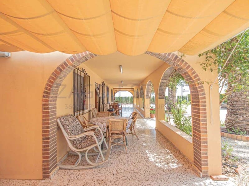 3 camera da letto Villa da affitare come casa vacanza in La Nucia con piscina garage - 2.000 € (Rif: 9910405)
