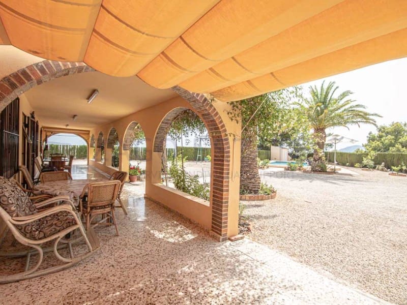 3 camera da letto Villa da affitare come casa vacanza in La Nucia con piscina garage - 2.000 € (Rif: 9910405)