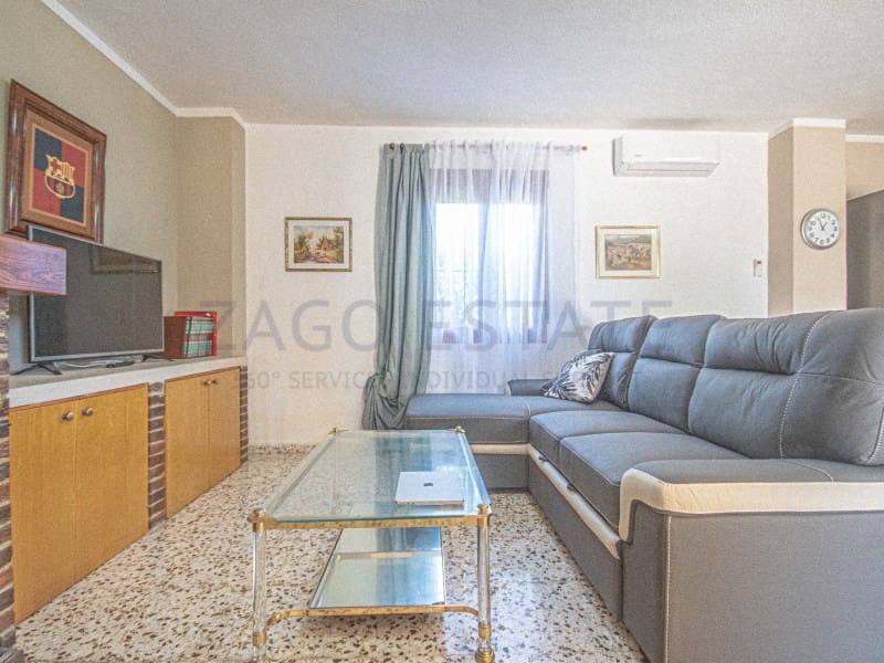 3 camera da letto Villa da affitare come casa vacanza in La Nucia con piscina garage - 2.000 € (Rif: 9910405)