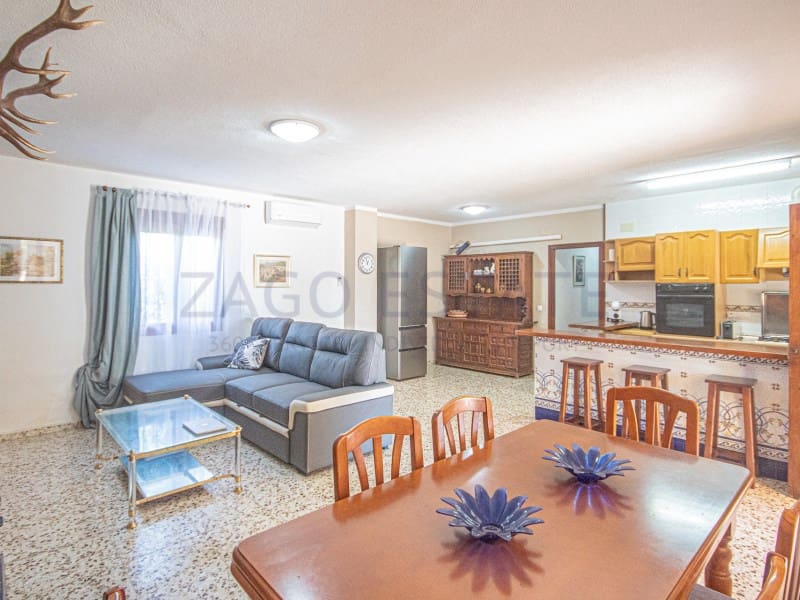 3 camera da letto Villa da affitare come casa vacanza in La Nucia con piscina garage - 2.000 € (Rif: 9910405)