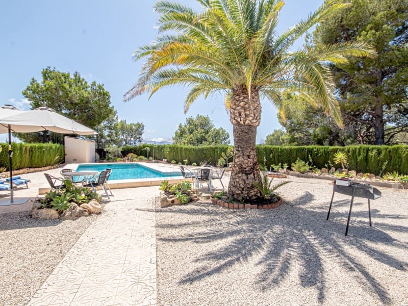 3 camera da letto Villa da affitare come casa vacanza in La Nucia con piscina garage - 2.000 € (Rif: 9910405)