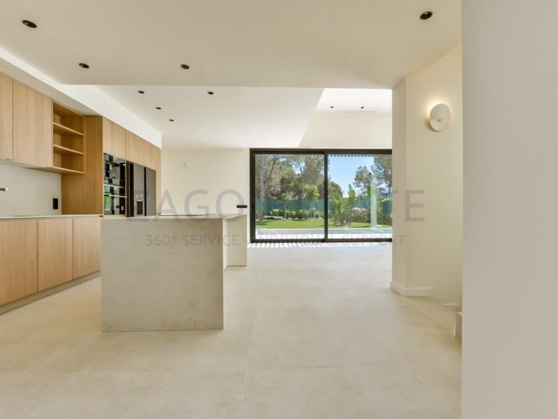Chalet de 3 habitaciones en Finestrat en venta con garaje - 790.000 € (Ref: 9915792)