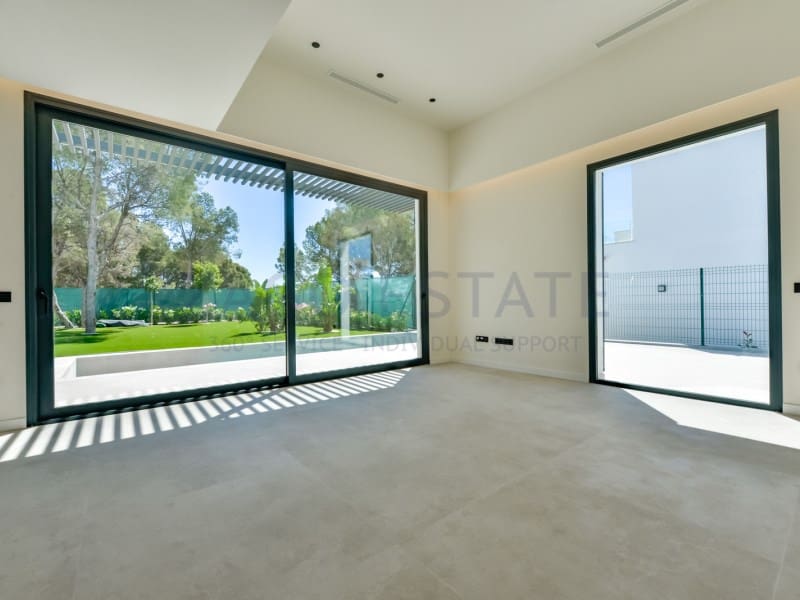 Chalet de 3 habitaciones en Finestrat en venta con garaje - 790.000 € (Ref: 9915792)