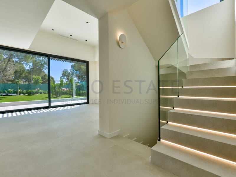 Chalet de 3 habitaciones en Finestrat en venta con garaje - 790.000 € (Ref: 9915792)