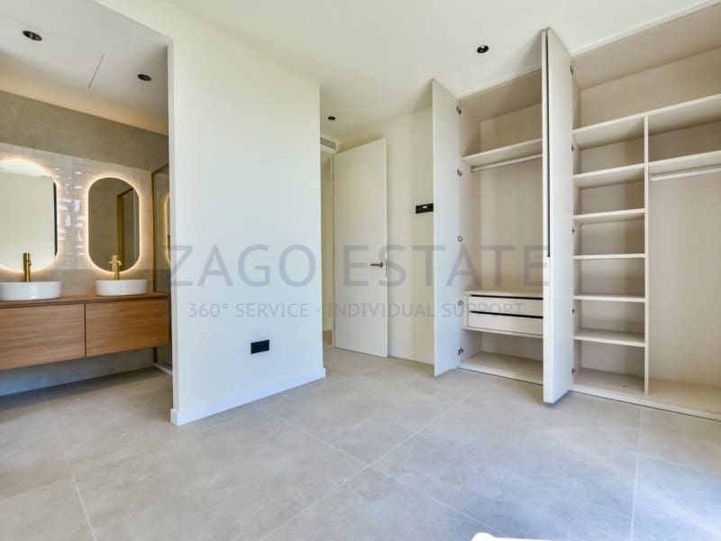 Chalet de 3 habitaciones en Finestrat en venta con garaje - 790.000 € (Ref: 9915792)