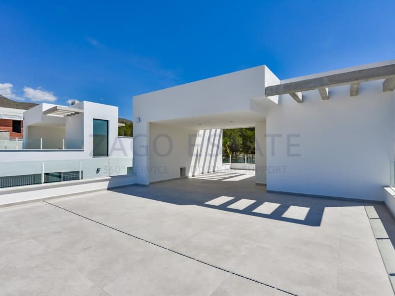 Chalet de 3 habitaciones en Finestrat en venta con garaje - 790.000 € (Ref: 9915792)